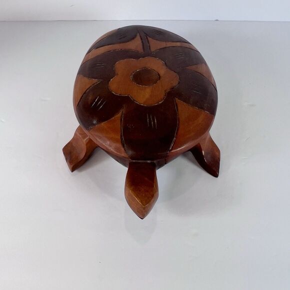 Turtle Trinket Box Hand Carved Wooden Folk Art Coastal vintage Decor - Picture 6 of 11